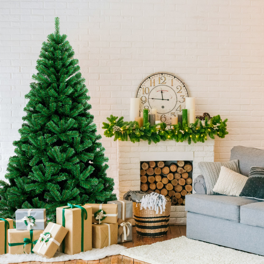 künstlicher Weihnachtsbaum Klassisch Grün Aus PVC 180cm Stockholm